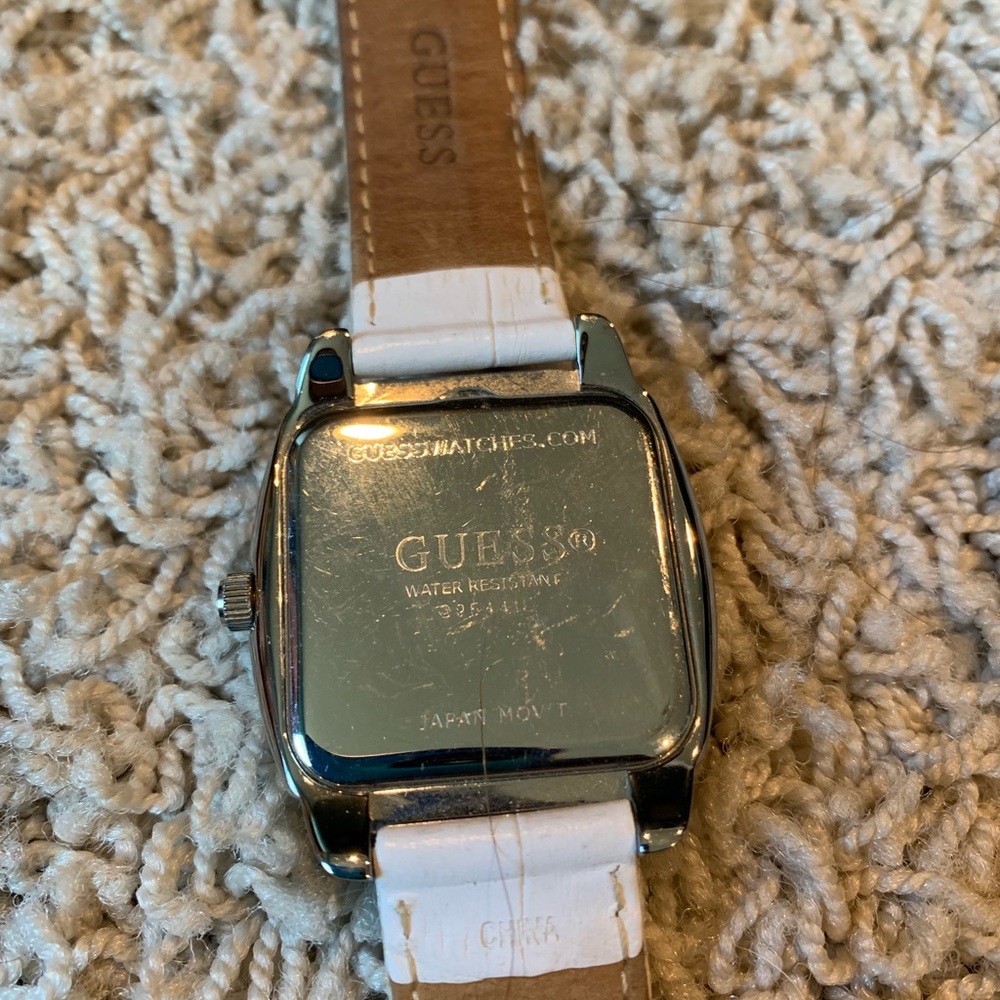 Guess Watch - Picture 4 of 4
